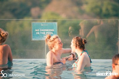 SO POOL PARTY ที่ วอเตอร์ คลับ โรงแรมโซฟิเทล โซ — photo 52