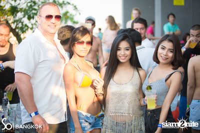 SO POOL PARTY ที่ วอเตอร์ คลับ โรงแรมโซฟิเทล โซ — photo 62