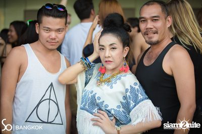SO POOL PARTY ที่ วอเตอร์ คลับ โรงแรมโซฟิเทล โซ — photo 63