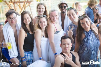 SO POOL PARTY ที่ วอเตอร์ คลับ โรงแรมโซฟิเทล โซ — photo 68