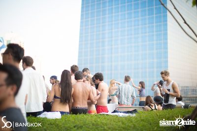 SO POOL PARTY ที่ วอเตอร์ คลับ โรงแรมโซฟิเทล โซ — photo 76