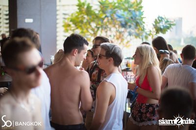 SO POOL PARTY ที่ วอเตอร์ คลับ โรงแรมโซฟิเทล โซ — photo 84
