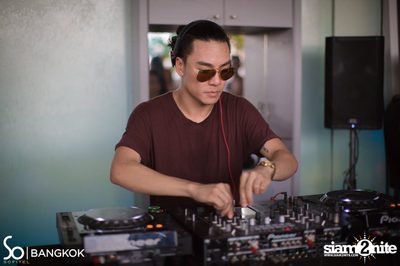 SO POOL PARTY ที่ วอเตอร์ คลับ โรงแรมโซฟิเทล โซ — photo 88