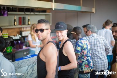 SO POOL PARTY ที่ วอเตอร์ คลับ โรงแรมโซฟิเทล โซ — photo 93