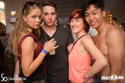 SO POOL PARTY ที่ วอเตอร์ คลับ โรงแรมโซฟิเทล โซ — photo 146