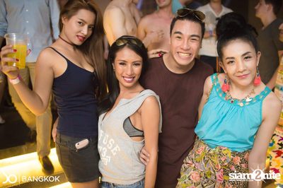 SO POOL PARTY ที่ วอเตอร์ คลับ โรงแรมโซฟิเทล โซ — photo 161
