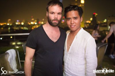 SO POOL PARTY ที่ วอเตอร์ คลับ โรงแรมโซฟิเทล โซ — photo 183