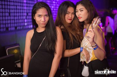 SO POOL PARTY ที่ วอเตอร์ คลับ โรงแรมโซฟิเทล โซ — photo 245