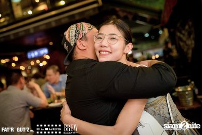 Seenspace Invasion ที่ร้าน Clouds, Fat'R Gut'z และ BREW Beers & Ciders — photo 39