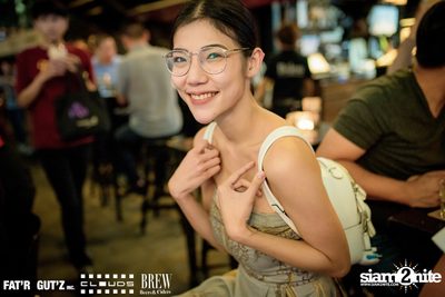 Seenspace Invasion ที่ร้าน Clouds, Fat'R Gut'z และ BREW Beers & Ciders — photo 47