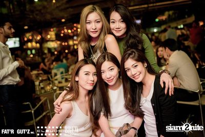 Seenspace Invasion ที่ร้าน Clouds, Fat'R Gut'z และ BREW Beers & Ciders — photo 63
