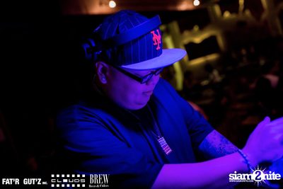 Seenspace Invasion ที่ร้าน Clouds, Fat'R Gut'z และ BREW Beers & Ciders — photo 77
