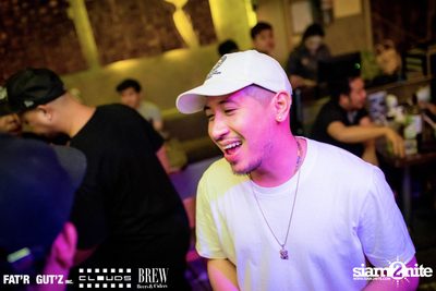 Seenspace Invasion ที่ร้าน Clouds, Fat'R Gut'z และ BREW Beers & Ciders — photo 81