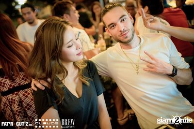 Seenspace Invasion ที่ร้าน Clouds, Fat'R Gut'z และ BREW Beers & Ciders — photo 90