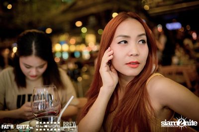 Seenspace Invasion ที่ร้าน Clouds, Fat'R Gut'z และ BREW Beers & Ciders — photo 97