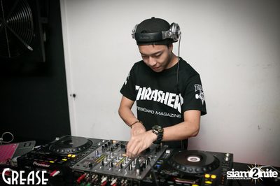 Unite Thursday's with Wrapkids at Grease, Sukhumvit 49 — photo 21