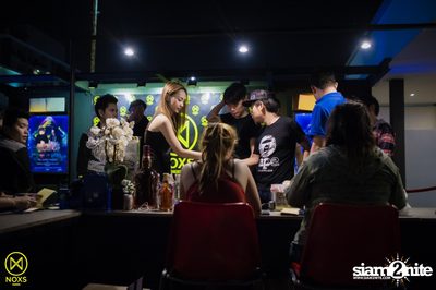 Friday Night at NOXS Bangkok, Ekamai-Raminthra — photo 1