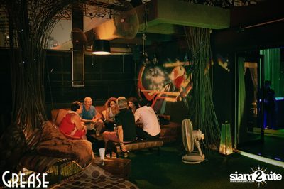 Friday Night with Ziggarice at Grease Bangkok, Sukhumvit 49 — photo 11