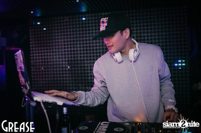 Friday Night with Ziggarice at Grease Bangkok, Sukhumvit 49 — photo 14