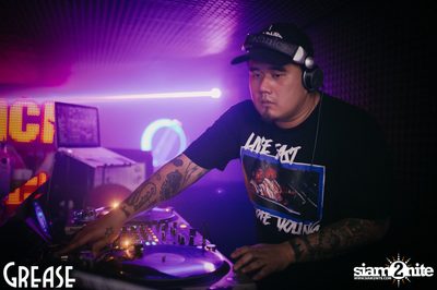 Friday Night with Ziggarice at Grease Bangkok, Sukhumvit 49 — photo 72
