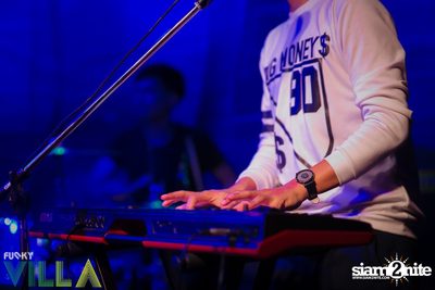 Friday Night at Funky Villa, Thonglor Arena 10 (Album 1) — photo 27