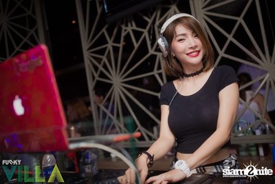 Friday Night at Funky Villa, Thonglor Arena 10 (Album 1) — photo 98