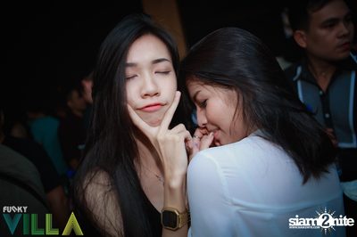 Friday Night at Funky Villa, Thonglor Arena 10 (Album 2) — photo 28