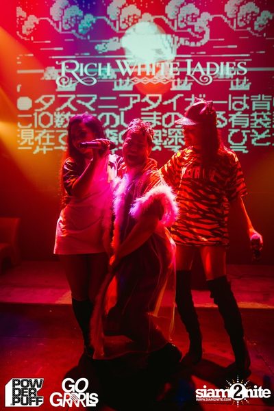 Powderpuff ร่วมกับ Go Grrrls นำเสนอ Rich White Ladies — photo 138