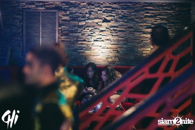 Friday Night at CHi - upscale dining and entertainment — photo 17