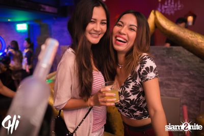 Friday Night at CHi - upscale dining and entertainment — photo 54