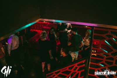 Friday Night at CHi - upscale dining and entertainment — photo 77