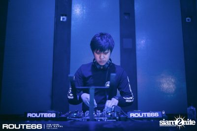Bombs Away Live ที่ รูท 66 คลับ. อาร์ซีเอ กรุงเทพ — photo 1