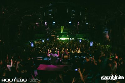 Bombs Away Live ที่ รูท 66 คลับ. อาร์ซีเอ กรุงเทพ — photo 31