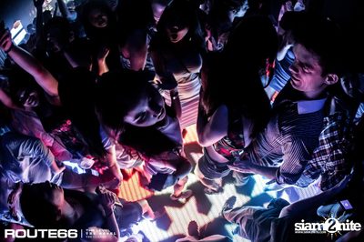 Bombs Away Live ที่ รูท 66 คลับ. อาร์ซีเอ กรุงเทพ — photo 104
