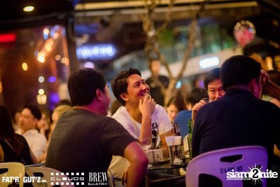 Seenspace Invasion ที่ร้าน Clouds, Fat'R Gut'z และ BREW Beers & Ciders — photo 11
