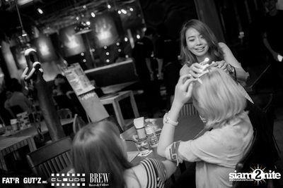 Seenspace Invasion ที่ร้าน Clouds, Fat'R Gut'z และ BREW Beers & Ciders — photo 23