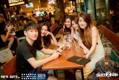 Seenspace Invasion ที่ร้าน Clouds, Fat'R Gut'z และ BREW Beers & Ciders — photo 25