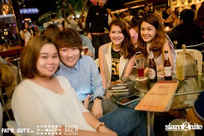 Seenspace Invasion ที่ร้าน Clouds, Fat'R Gut'z และ BREW Beers & Ciders — photo 36
