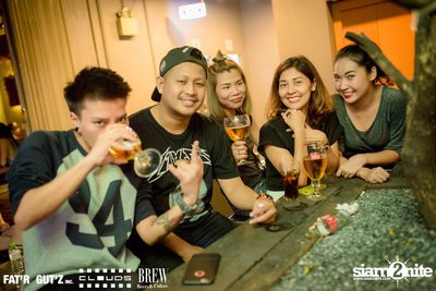 Seenspace Invasion ที่ร้าน Clouds, Fat'R Gut'z และ BREW Beers & Ciders — photo 66