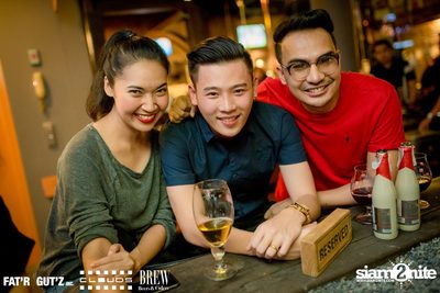 Seenspace Invasion ที่ร้าน Clouds, Fat'R Gut'z และ BREW Beers & Ciders — photo 67