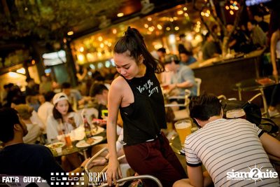 Seenspace Invasion ที่ร้าน Clouds, Fat'R Gut'z และ BREW Beers & Ciders — photo 72