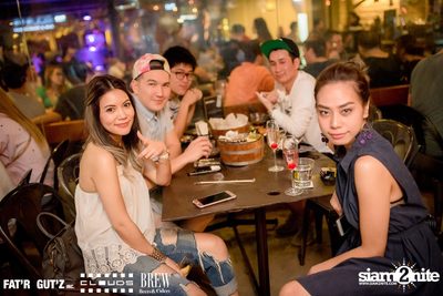 Seenspace Invasion ที่ร้าน Clouds, Fat'R Gut'z และ BREW Beers & Ciders — photo 77