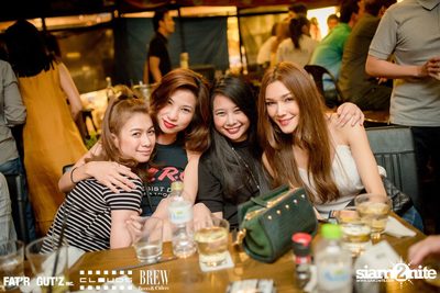 Seenspace Invasion ที่ร้าน Clouds, Fat'R Gut'z และ BREW Beers & Ciders — photo 78