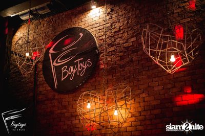Polycat Live at Boytoys Bar, Nakornpathom — photo 3