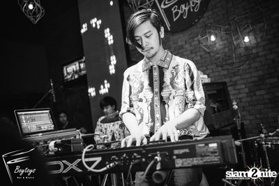 Polycat Live at Boytoys Bar, Nakornpathom — photo 104
