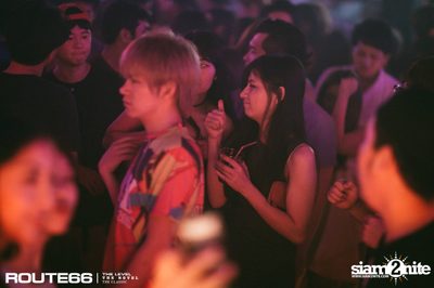 ปาร์ตี้คืนวันศุกร์ ที่ร้าน รูท ซิกตี้ซิกคลับ อาร์ซีเอ — photo 30