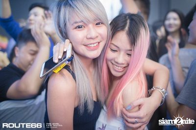 ปาร์ตี้คืนวันศุกร์ ที่ร้าน รูท ซิกตี้ซิกคลับ อาร์ซีเอ — photo 55