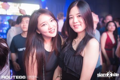 ปาร์ตี้คืนวันศุกร์ ที่ร้าน รูท ซิกตี้ซิกคลับ อาร์ซีเอ — photo 59