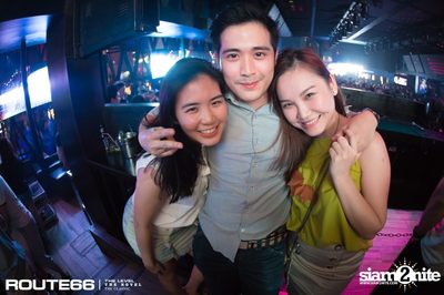 ปาร์ตี้คืนวันศุกร์ ที่ร้าน รูท ซิกตี้ซิกคลับ อาร์ซีเอ — photo 71