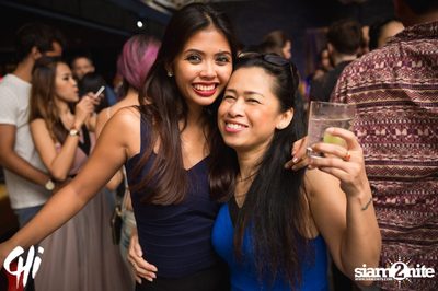 Friday Night at CHi - upscale dining and entertainment — photo 38